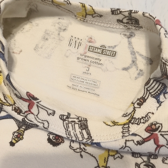 EUC 3T babyGap Toddler Sesame Street Pajamas Retro Ivory Birch Organic Cotton - Picture 5 of 5